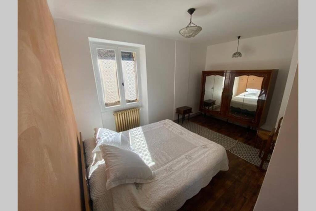 La Croquante Face Au Chateau Beynac-et-Cazenac ภายนอก รูปภาพ